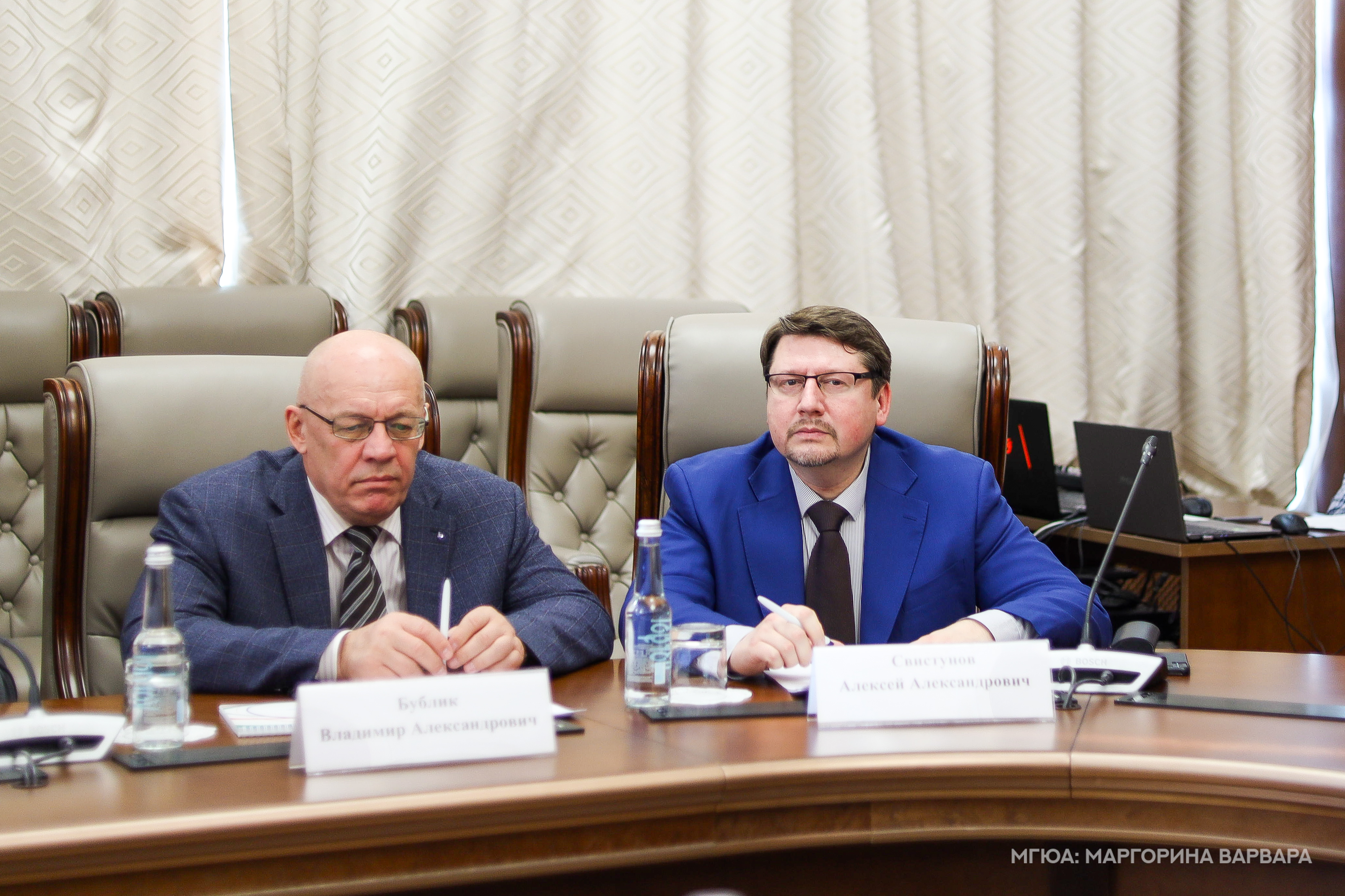 Заседание Президиума АЮРО6